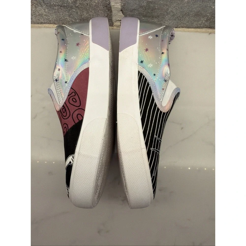 Disney Nightmare Before Christmas Jack & Sally GROUNDUP* Slip On Sneaker Size 8